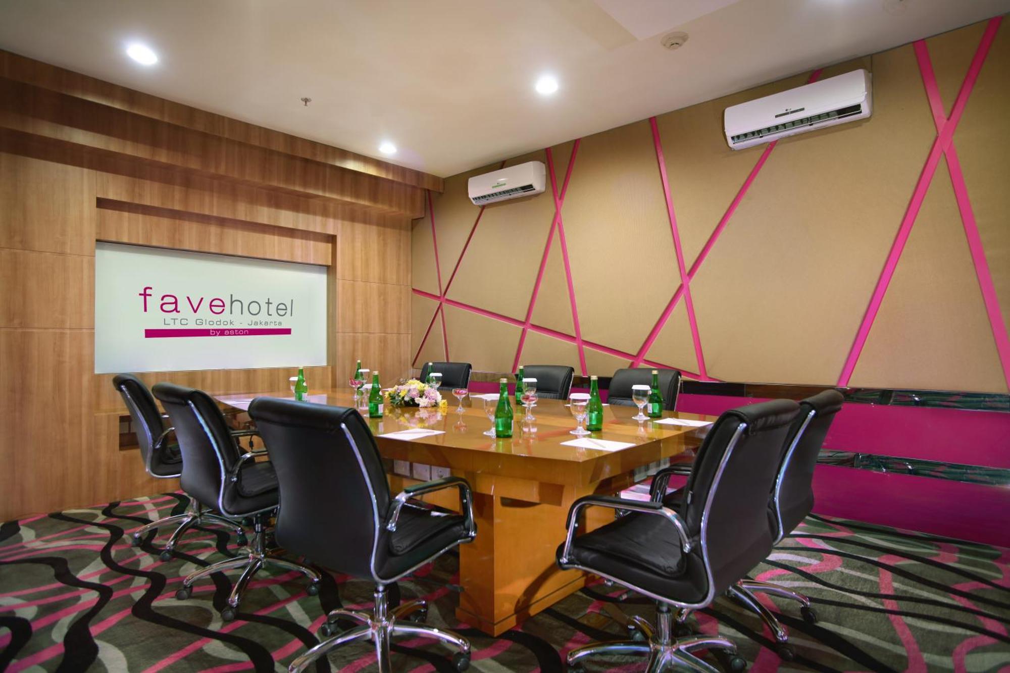 favehotel LTC Glodok Giacarta Esterno foto