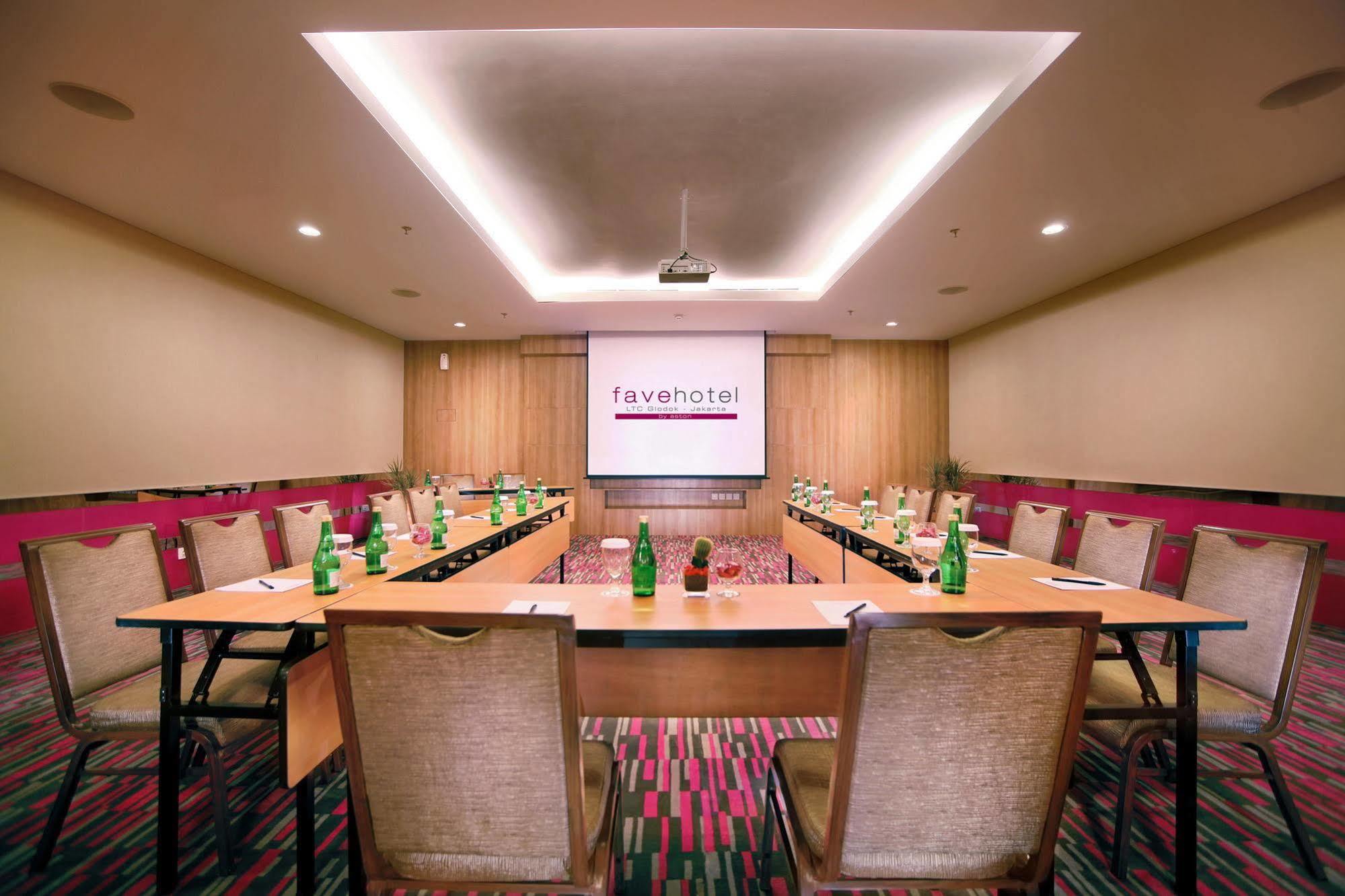 favehotel LTC Glodok Giacarta Esterno foto